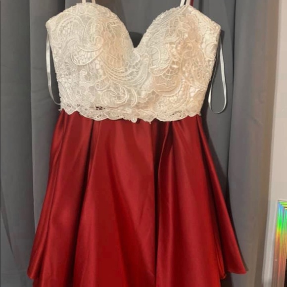 Beautiful two piece dress. worn to a dance! - Picture 1 of 4